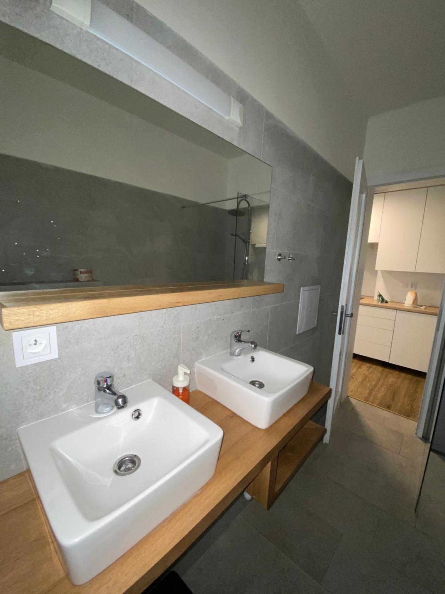 Garsoniera Ostrava City Centr, Na Hradbach 118 Exteriör bild