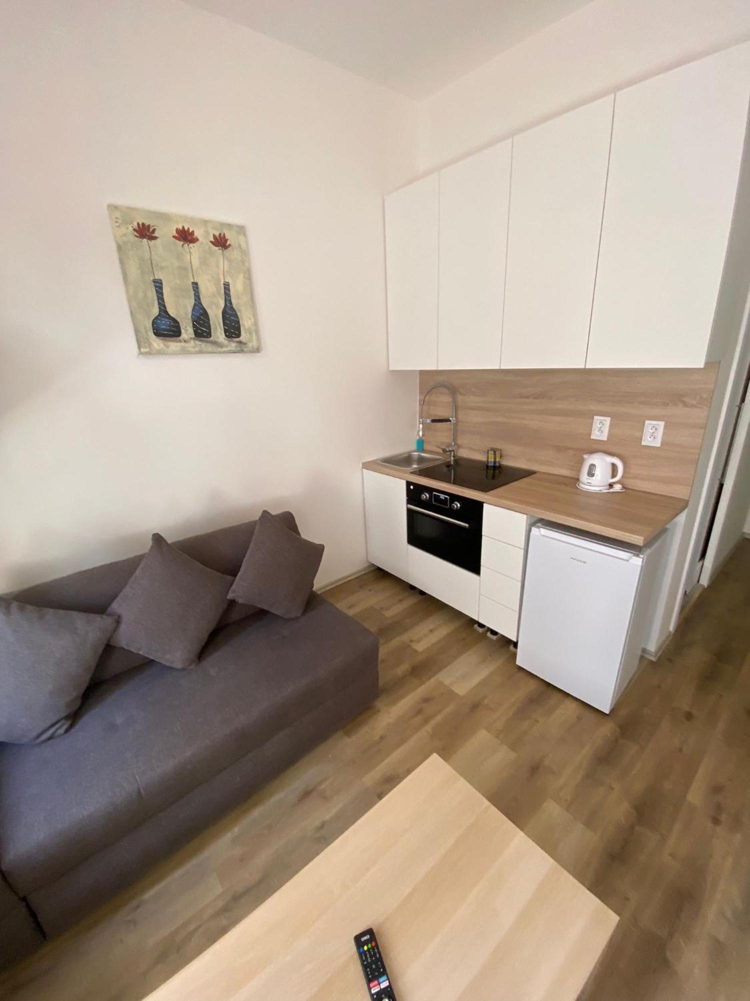 Garsoniera Ostrava City Centr, Na Hradbach 118 Exteriör bild
